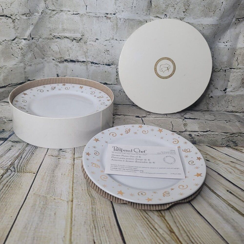 Pampered Chef Celebration Holiday Dessert Appetizer Plates Box of 4 1996 8"